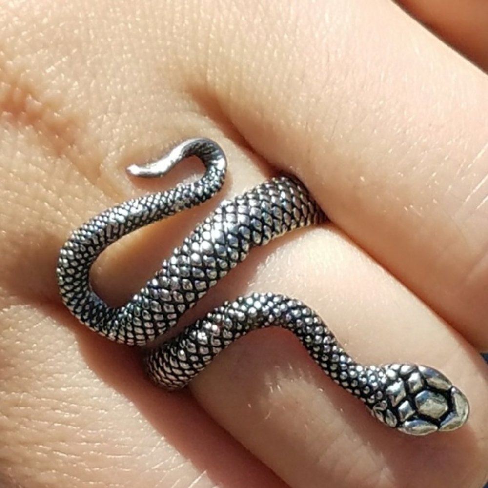 NEW Adjustable Snake Ring - Picture 2 of 4